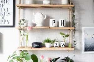 hängeregal_diy_für_wohnzimmer_oder_küche_regal_selber_bauen-32